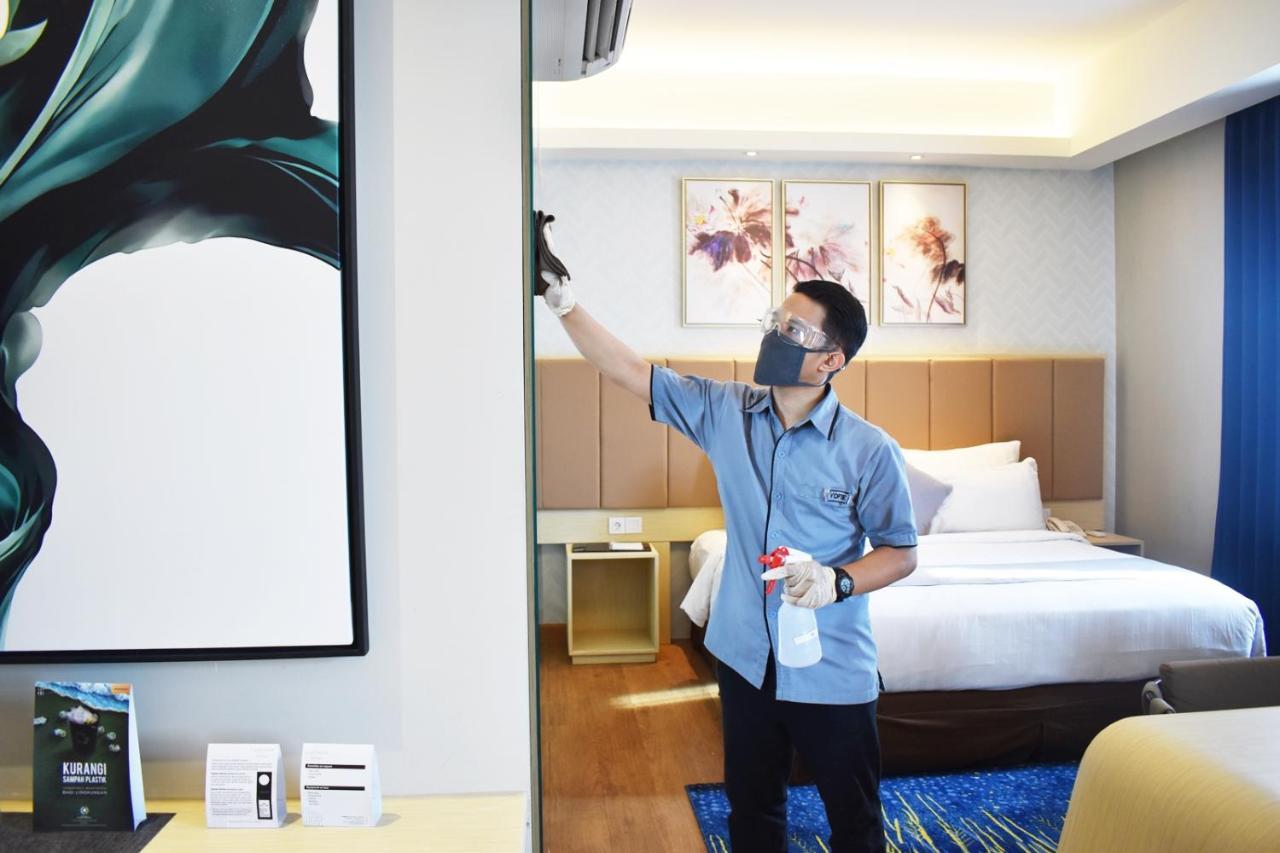 Luminor Hotel Airport Sidoarjo By Wh , Best Choice And Strategic Location With A Rooftop Area In Town Esterno foto