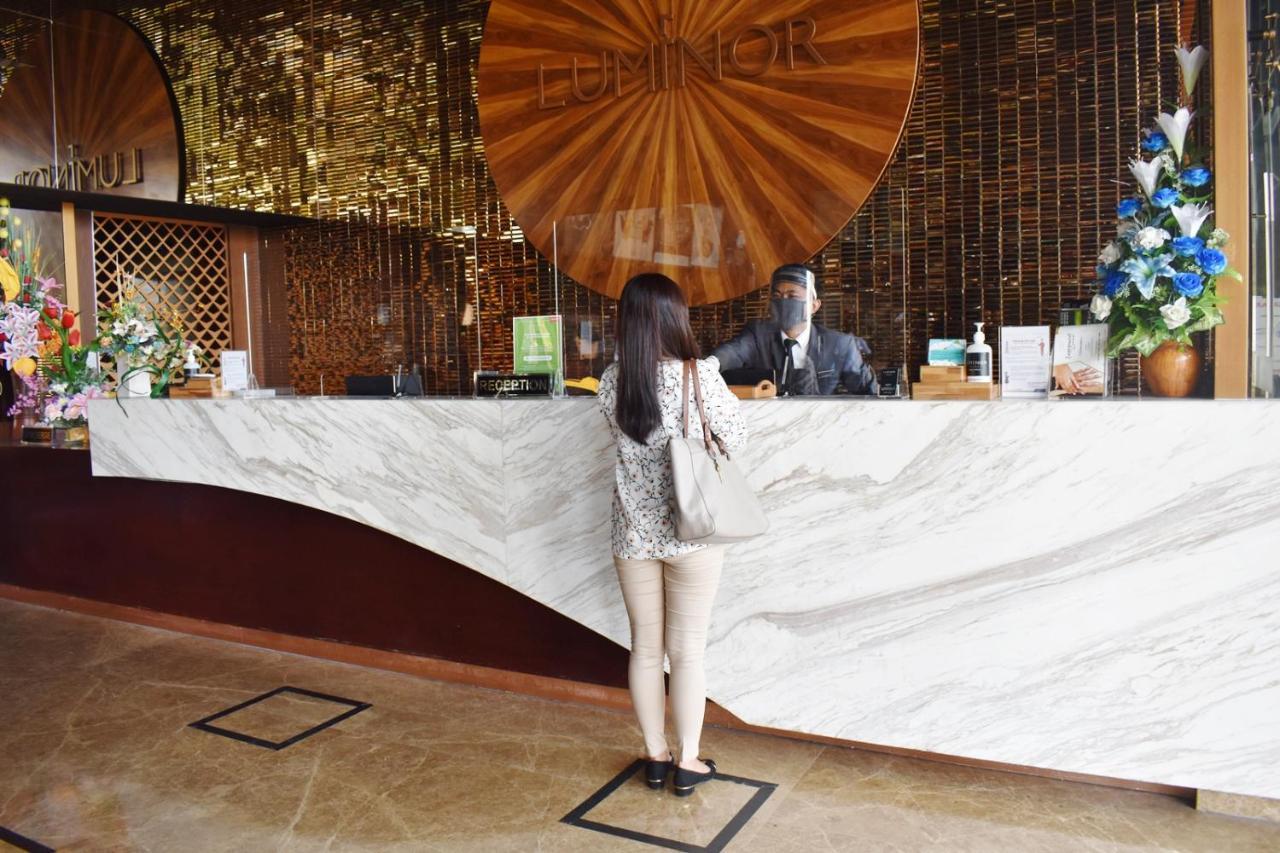 Luminor Hotel Airport Sidoarjo By Wh , Best Choice And Strategic Location With A Rooftop Area In Town Esterno foto